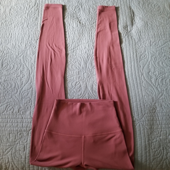 LULULEMON Vintage Plum Align Leggings 25" Sz 0 - Picture 2 of 7
